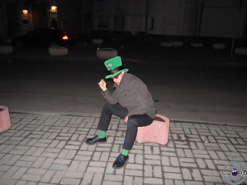 в ожидании такси