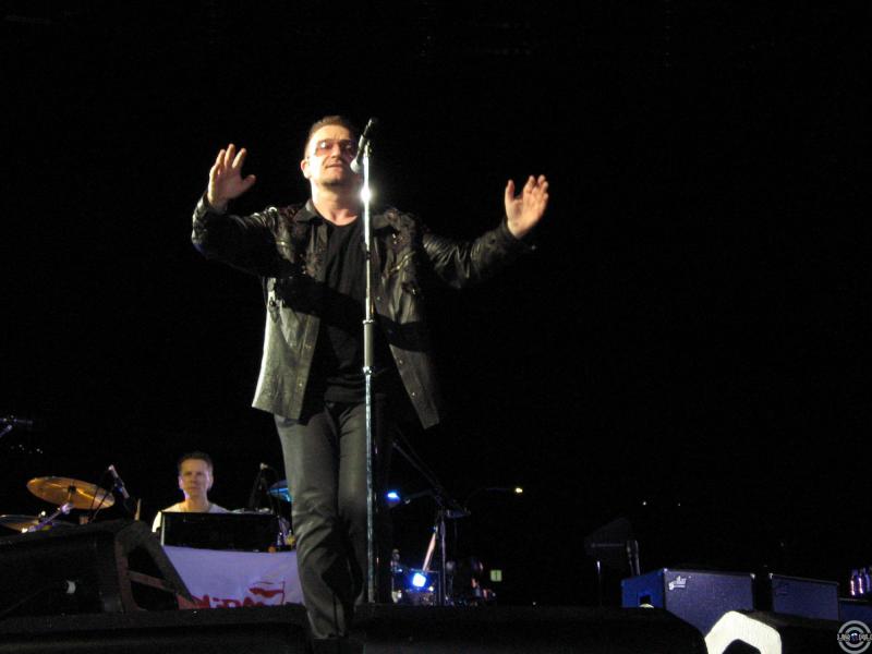 Bono  