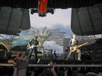 вот с такой позиции семеро наших U2 и смотрели