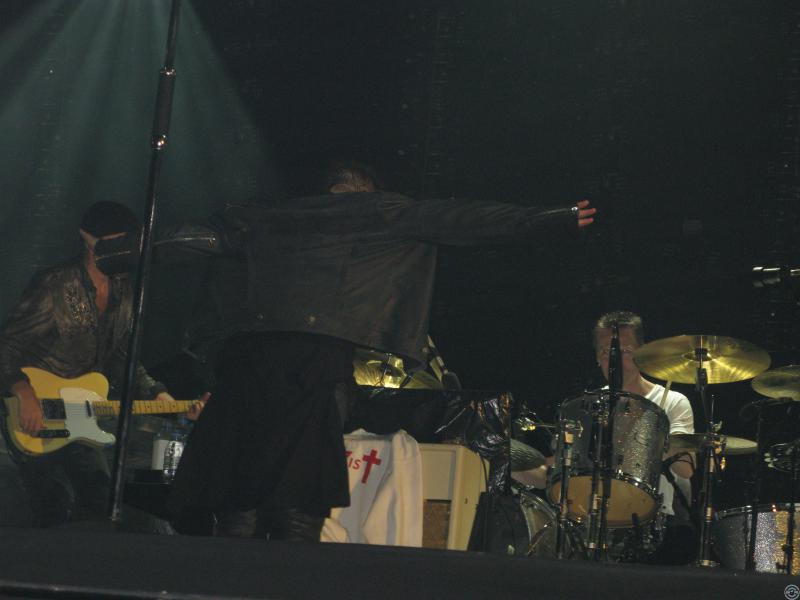 U2