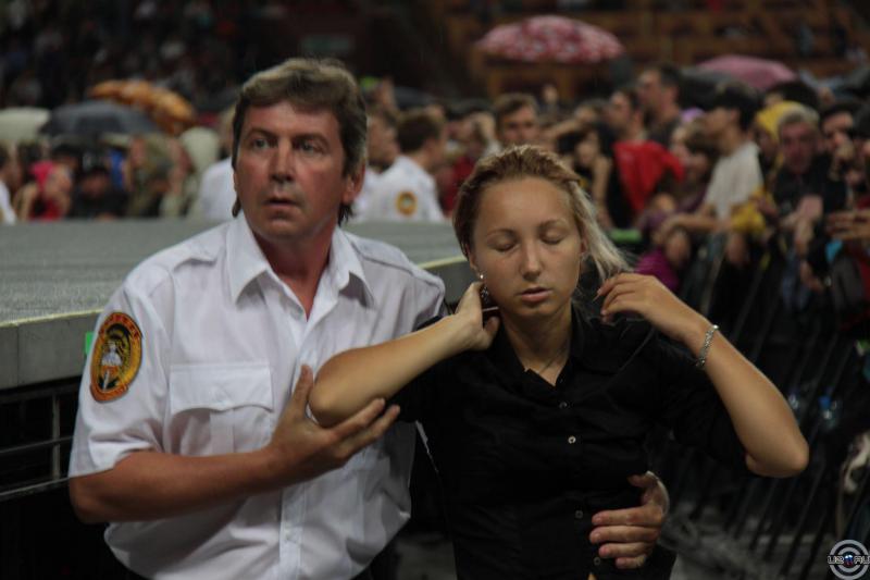 Кому-то стало плохо