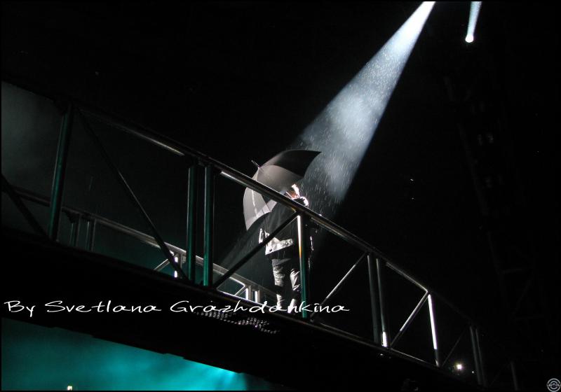 singing in the rain