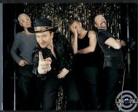 U2