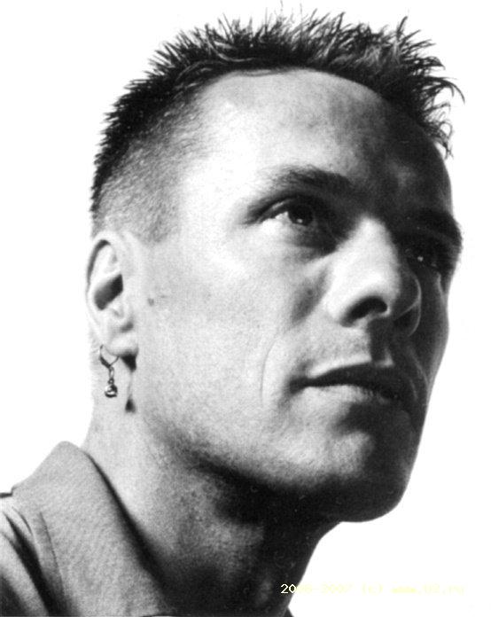 Larry Mullen Jr Larry Mullen Jr