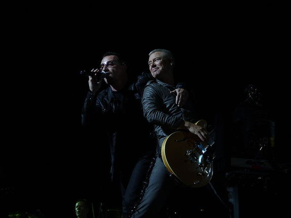 U2_360-UTEOTW-Toronto-thumb-575x431.jpg
