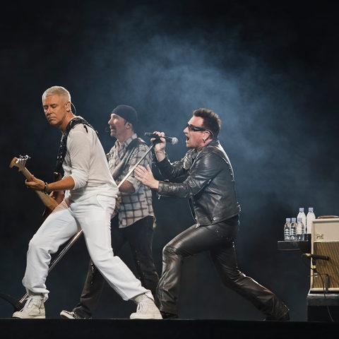 U2 Torino.jpg